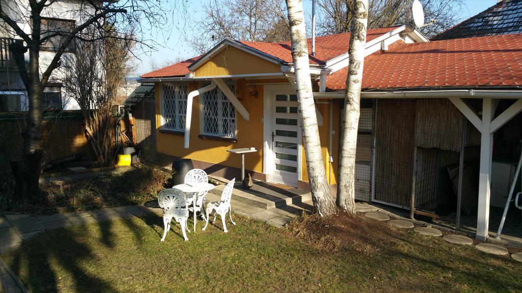 Apartment Patricia With Garden Budapest Room photo