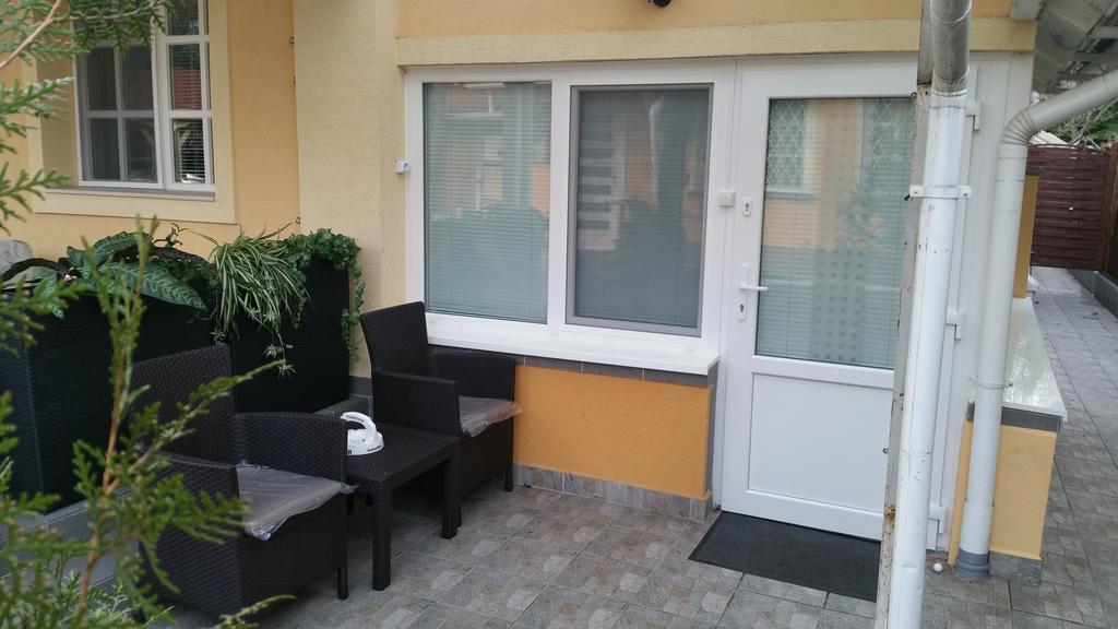Apartment Patricia With Garden Budapest Room photo