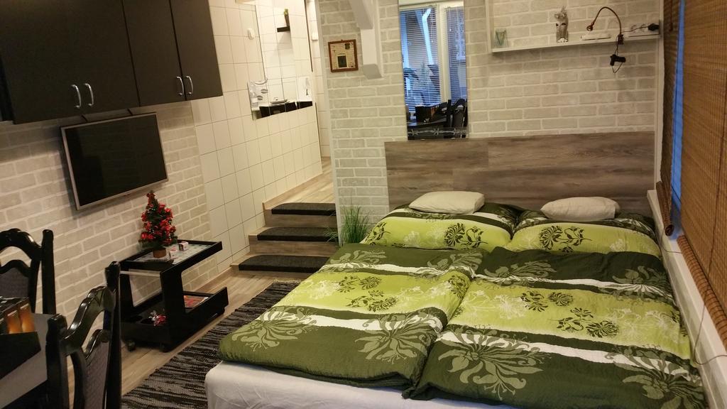 Apartment Patricia With Garden Budapest Exterior photo